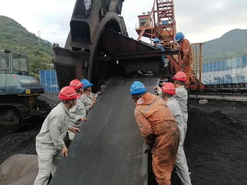 ���������ʡ����󡢹���ί����ǡ����Ρ�������ҵ�ĸ�