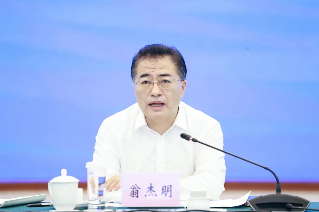 ���������ʡ����󡢹���ί����ǡ����Ρ�������ҵ�ĸ�