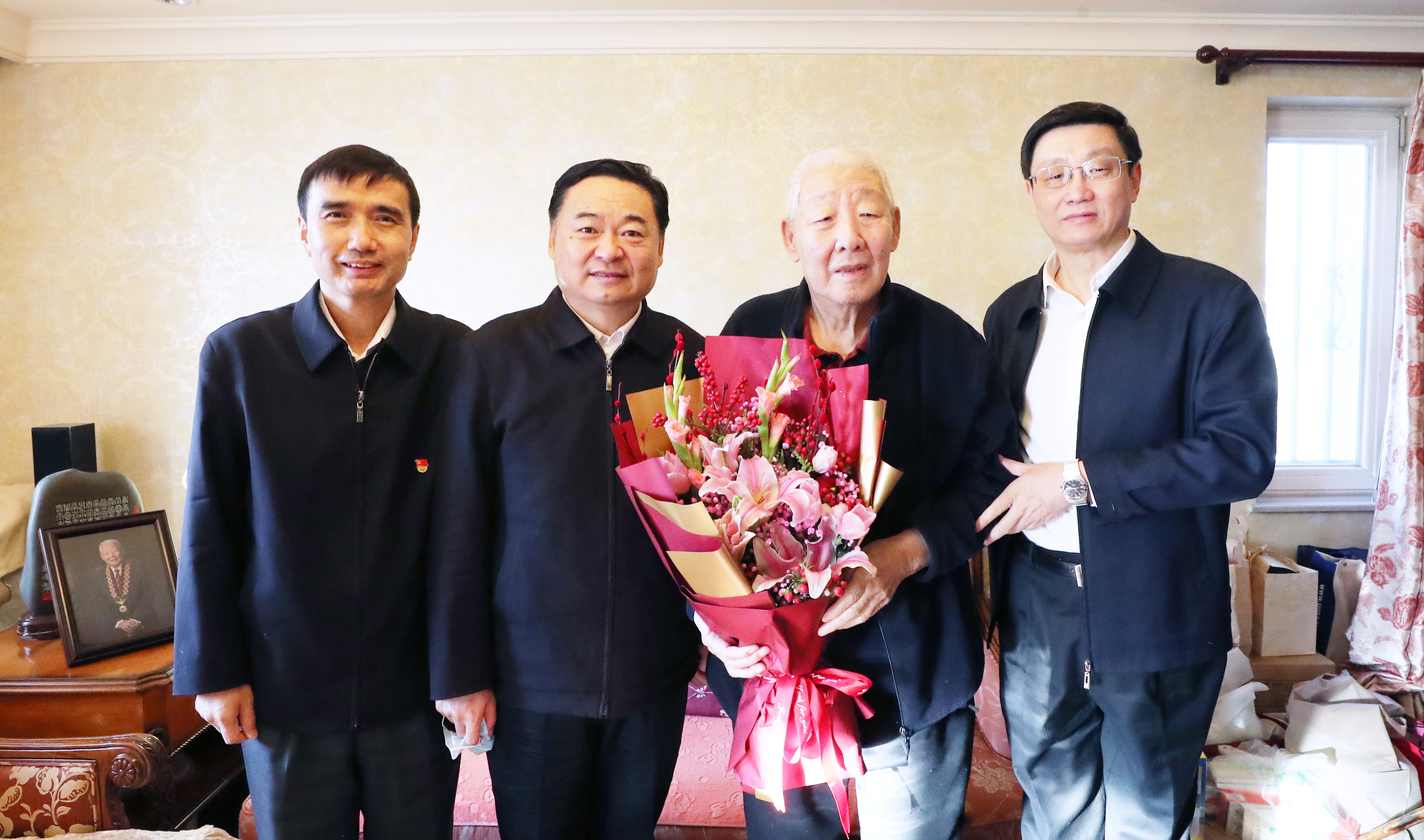 ���������ʡ����󡢹���ί����ǡ����Ρ�������ҵ�ĸ�