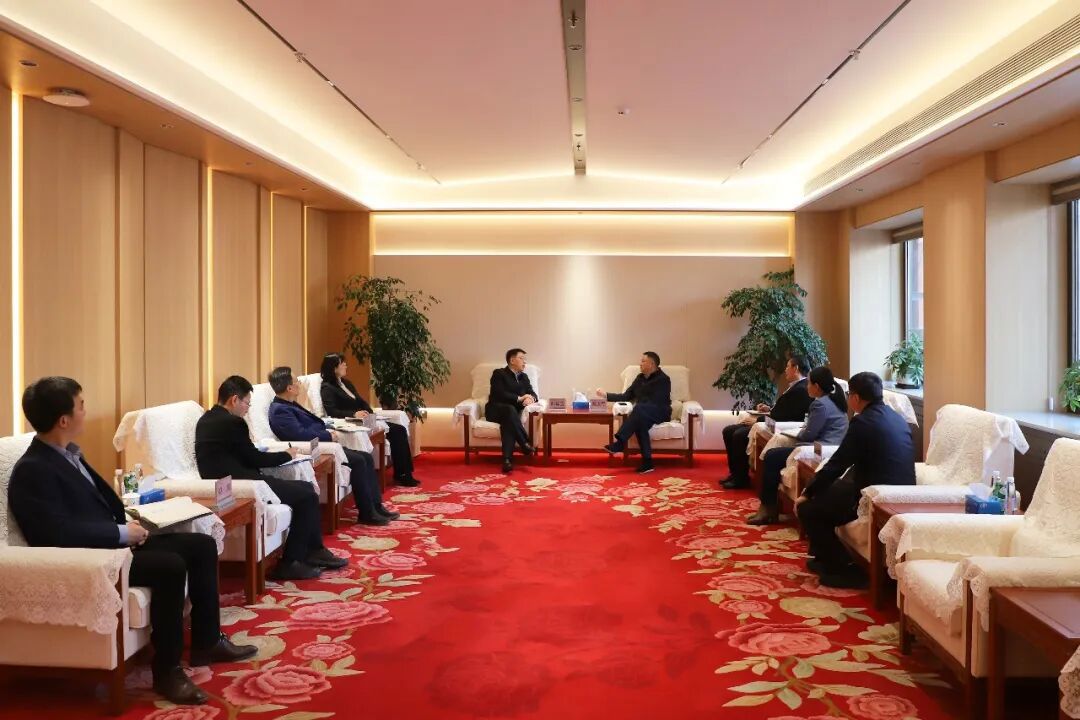 �����쵼����й���ͨ��ί����ǡ��ܾ���������